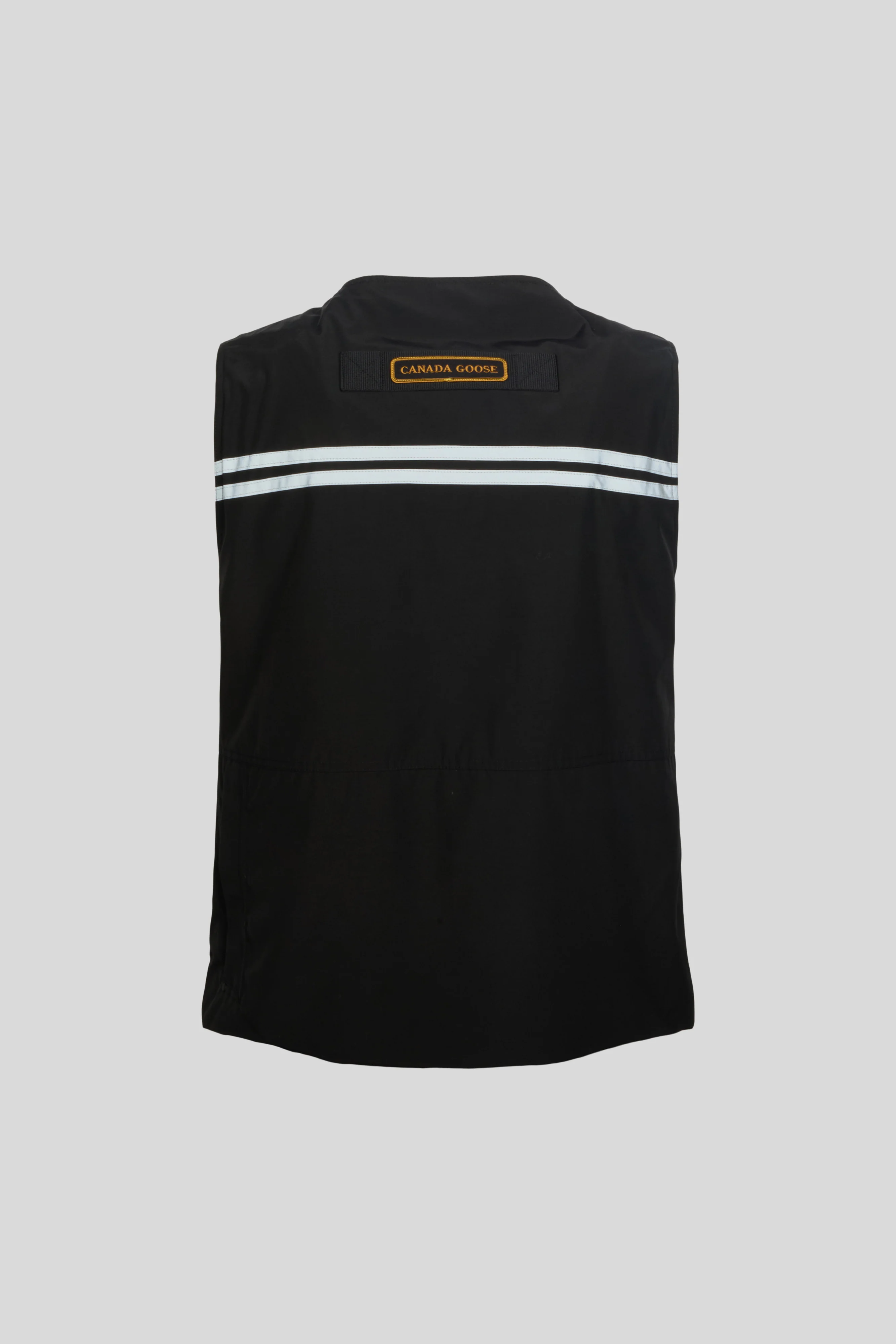 Canmore Vest Black Label - Image 2