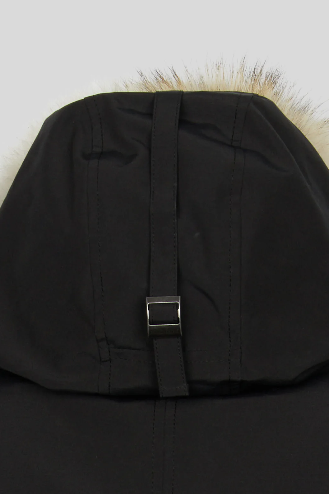 Rossclair Parka - Image 3