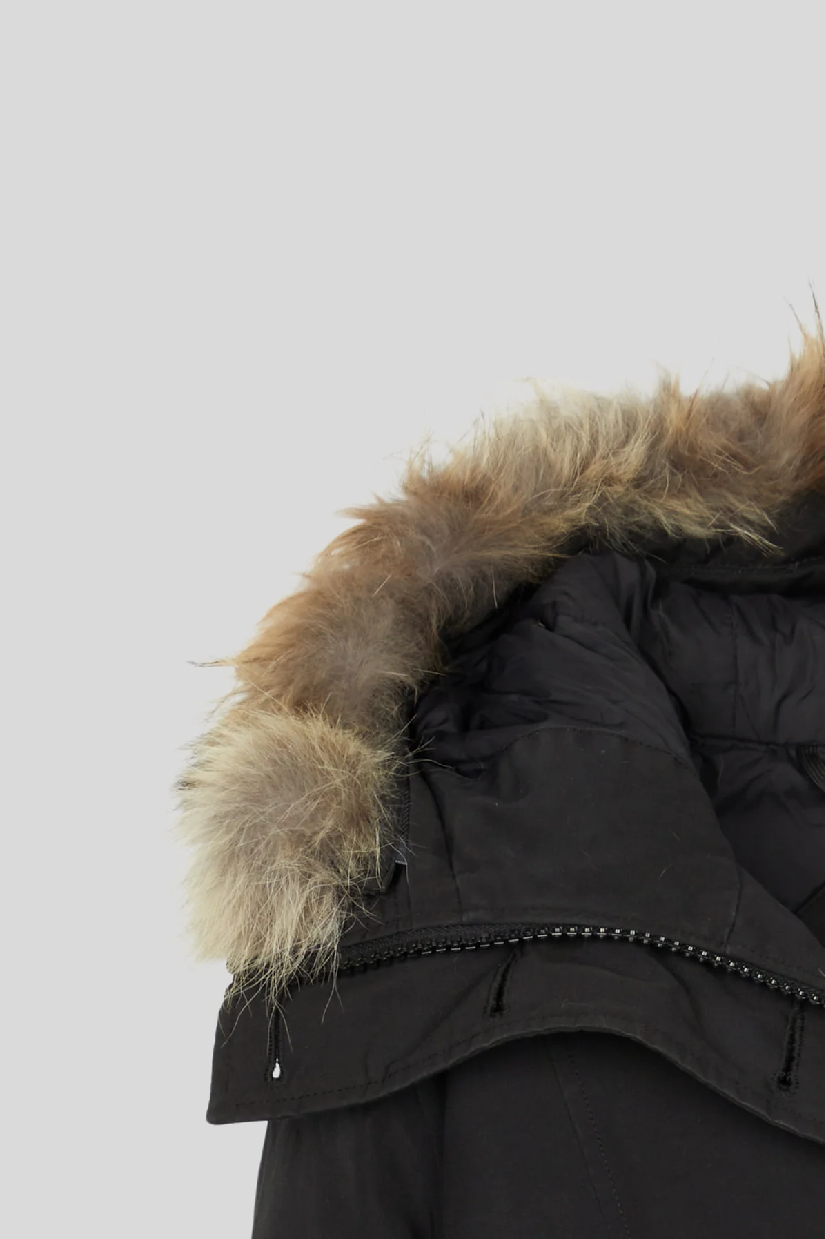 Rossclair Parka - Image 4