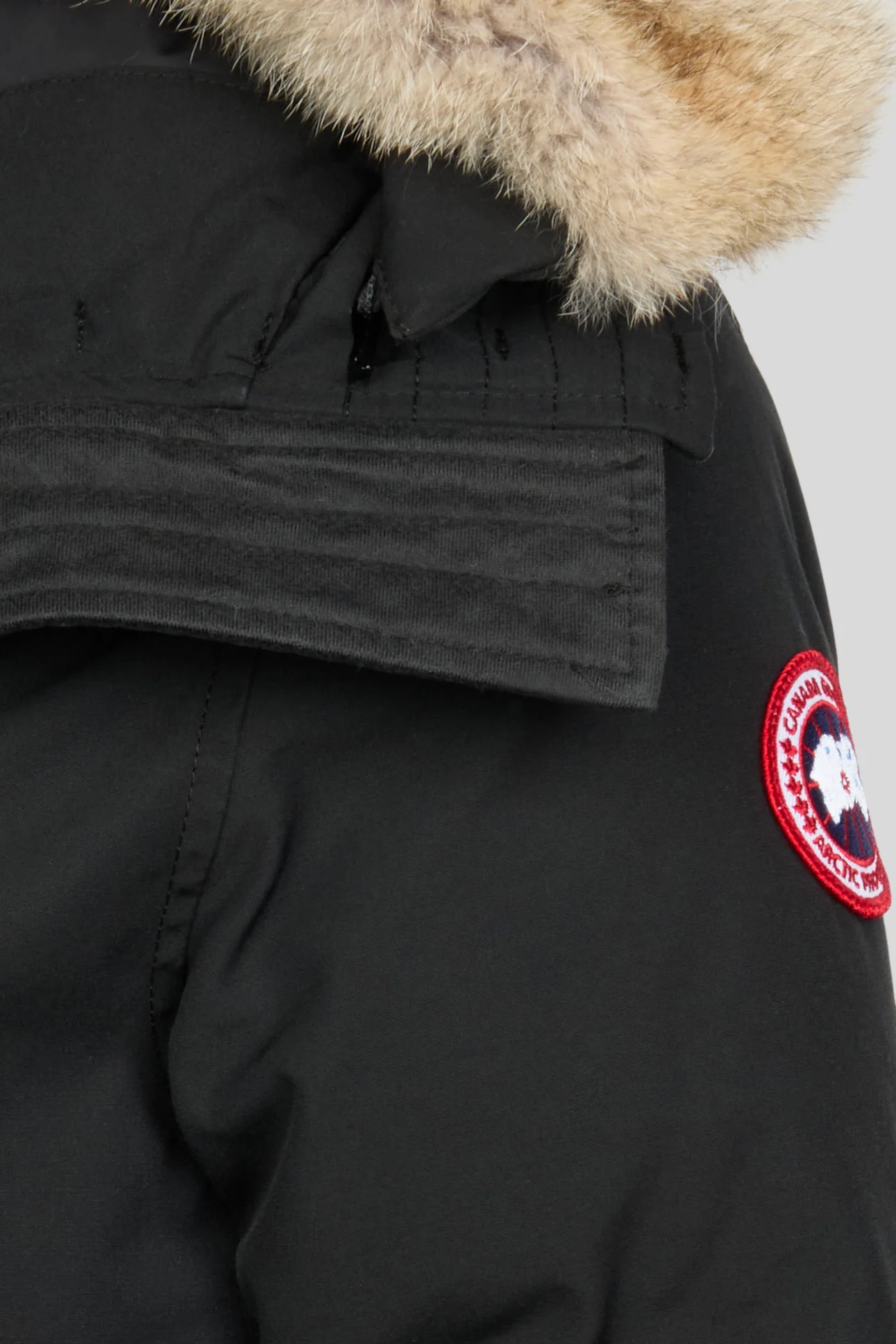 Rossclair Parka - Image 4