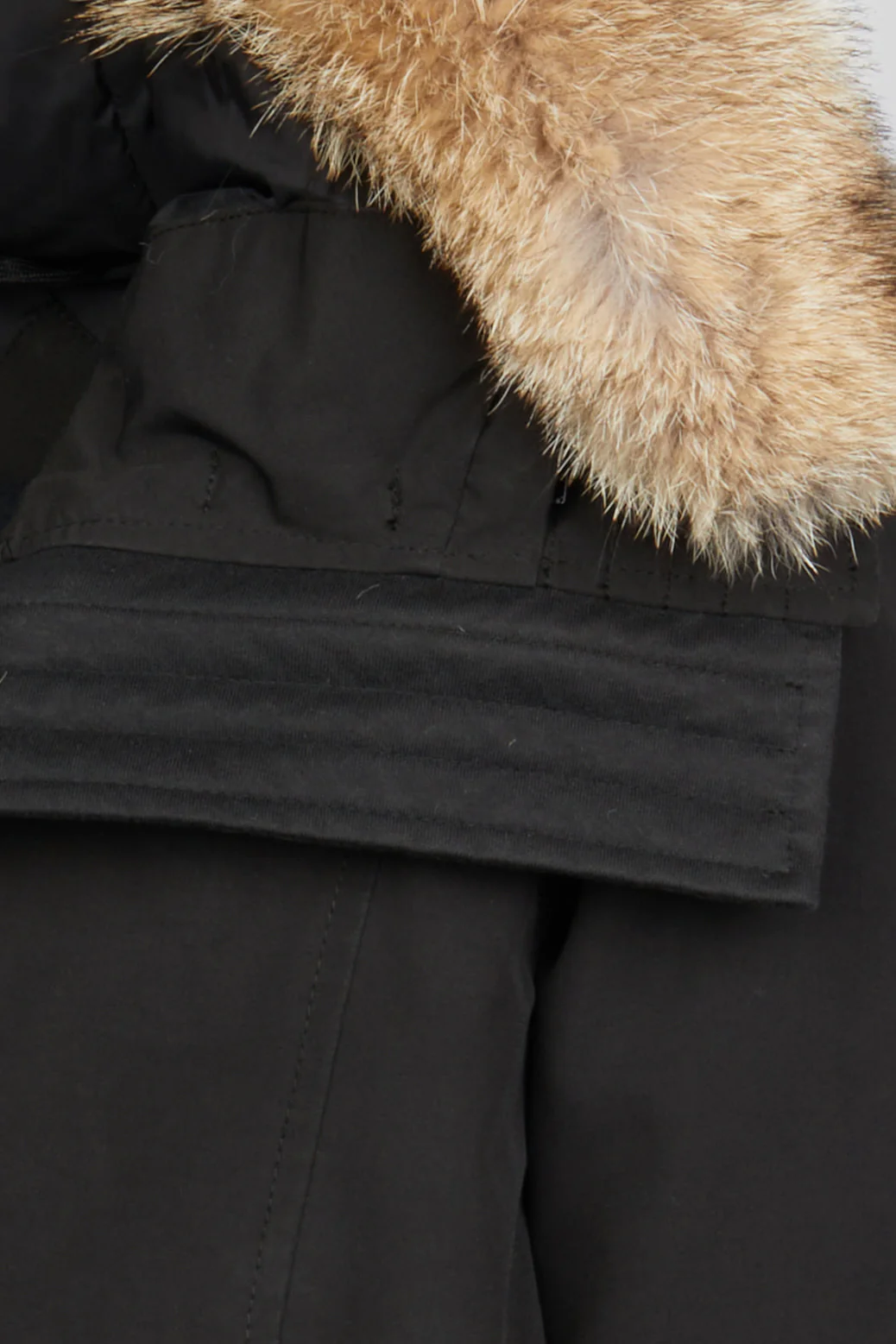 Rossclair Parka - Image 4
