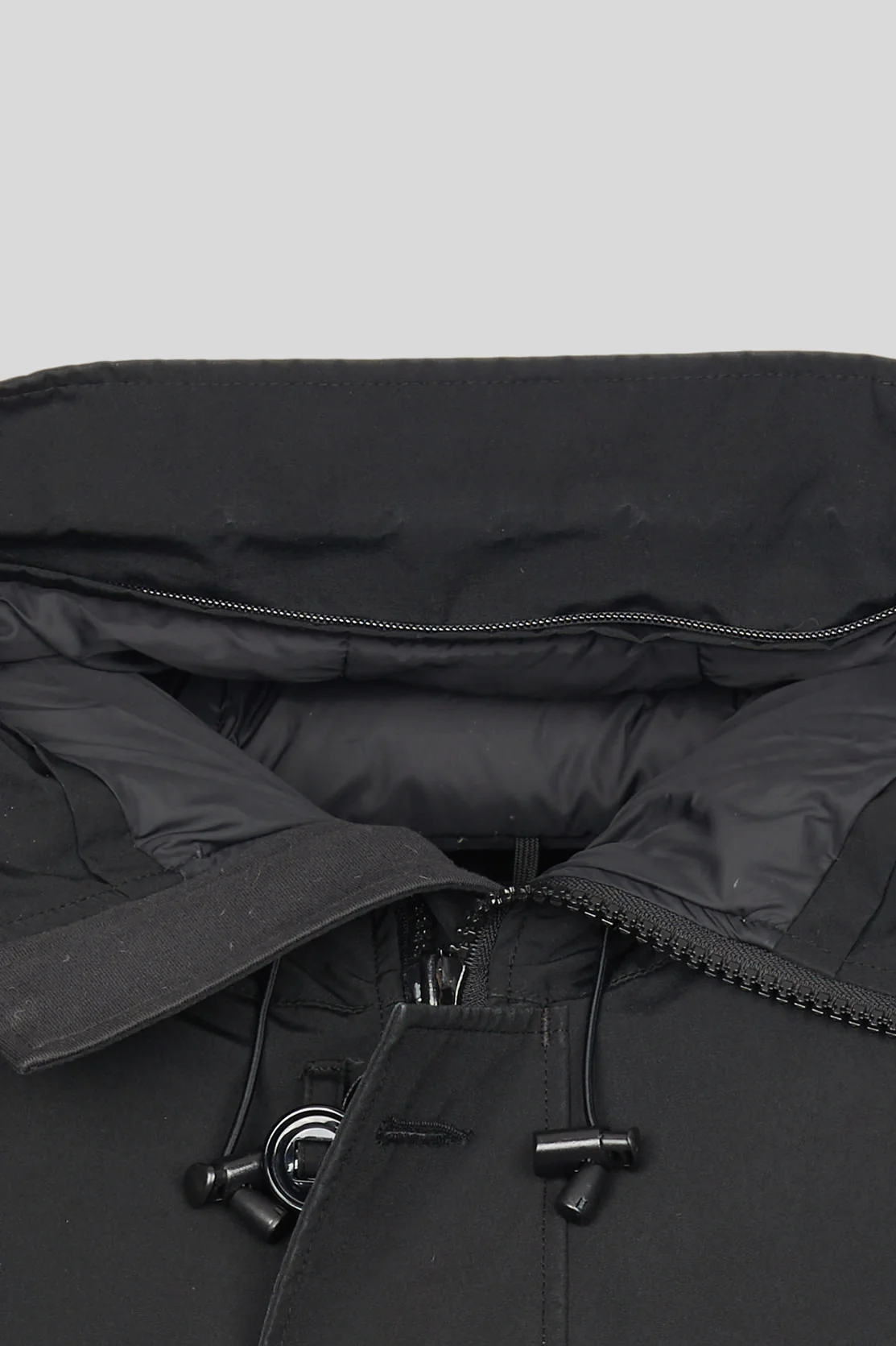 Chateau Parka - Image 3
