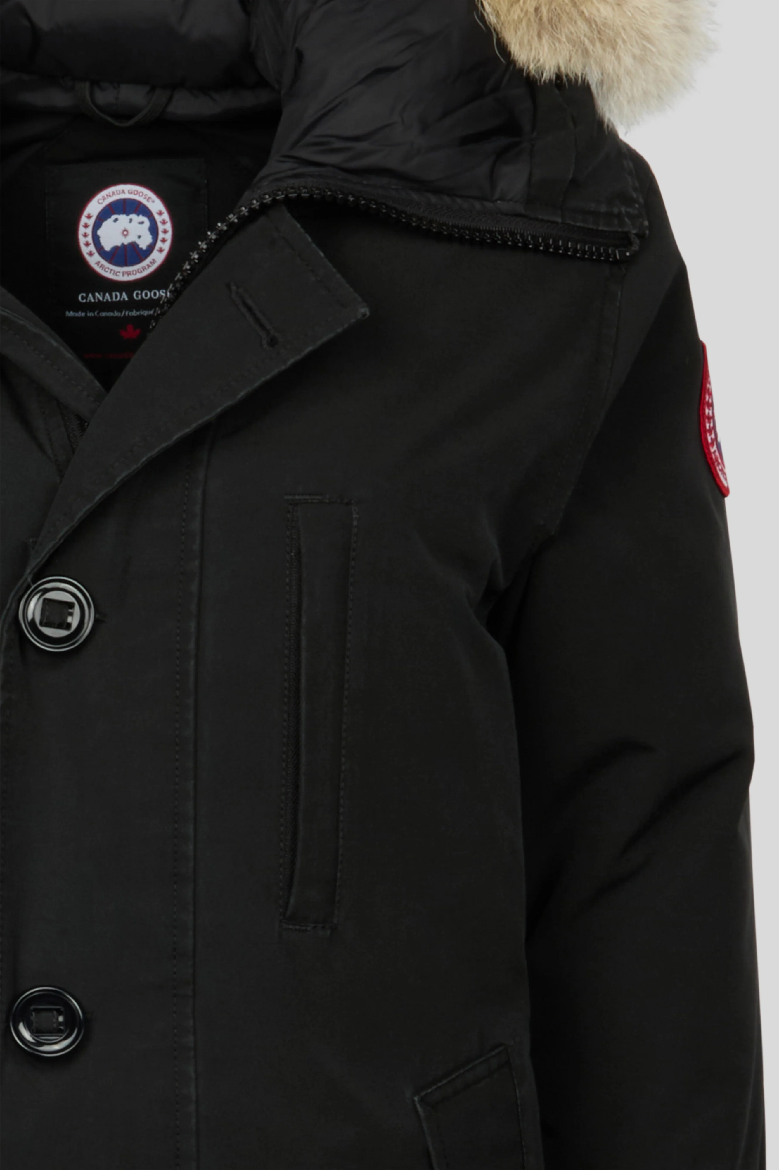 Chateau Parka - Image 3