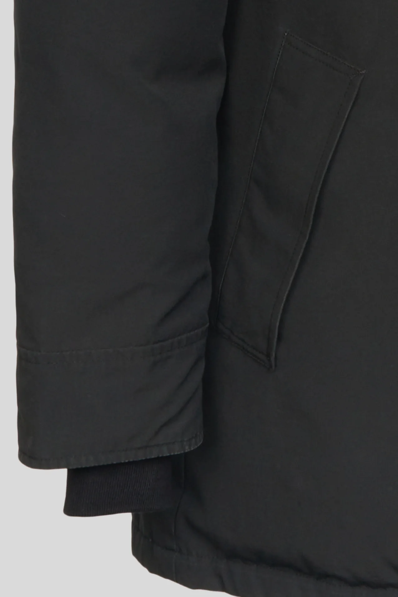 Chateau Parka - Image 3