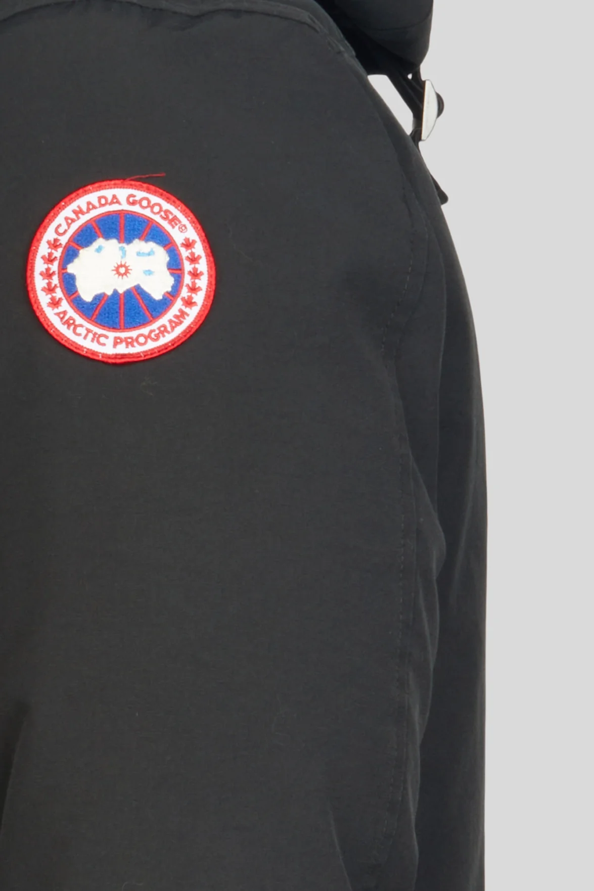 Chateau Parka - Image 4
