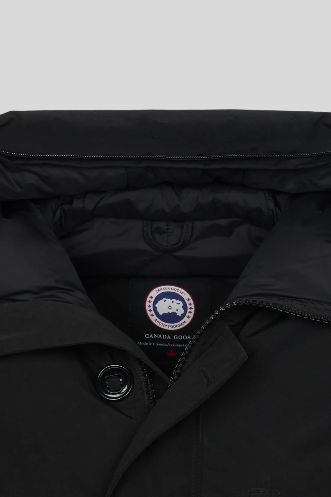 Chateau Parka - Image 3