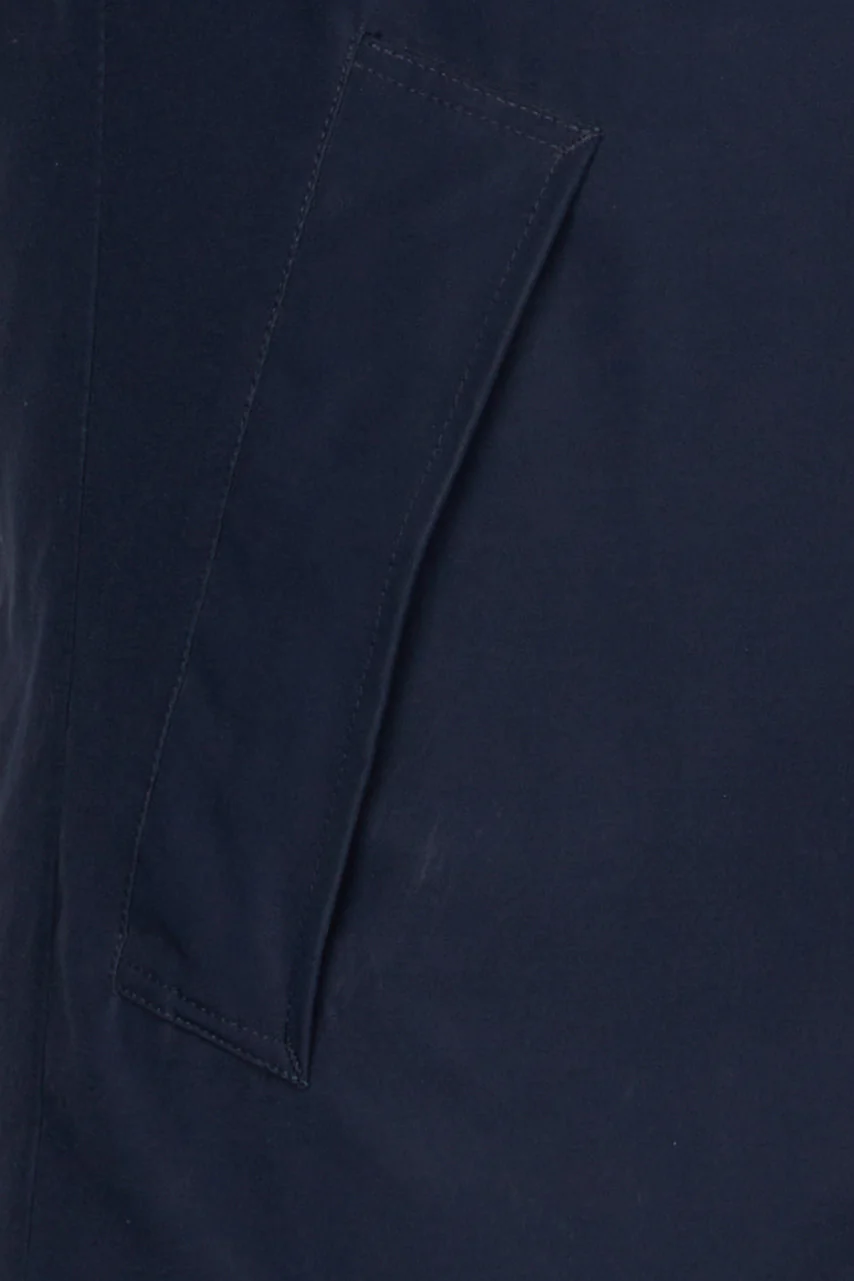 Chateau Parka - Image 4