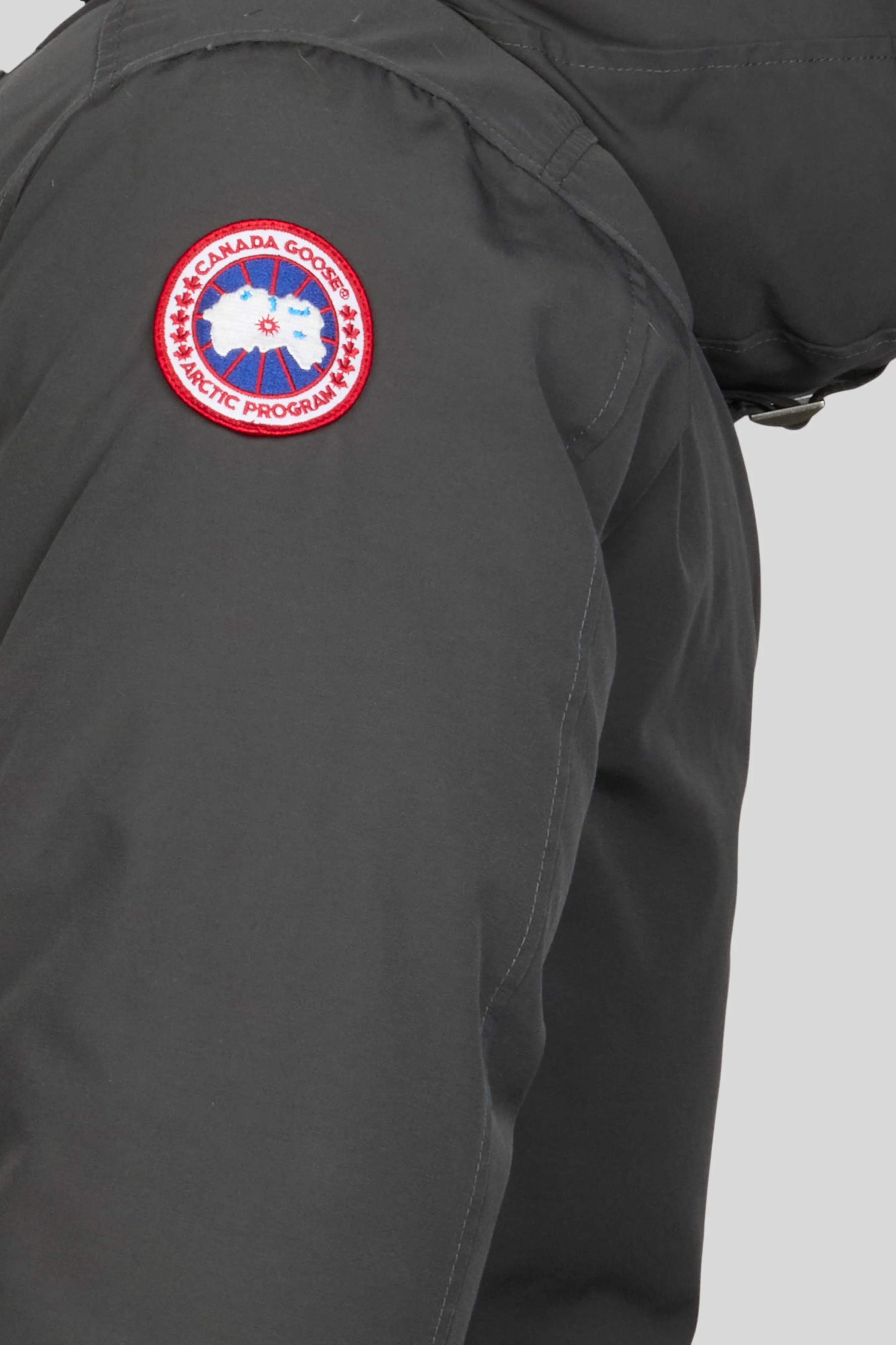 Chateau Parka - Image 3