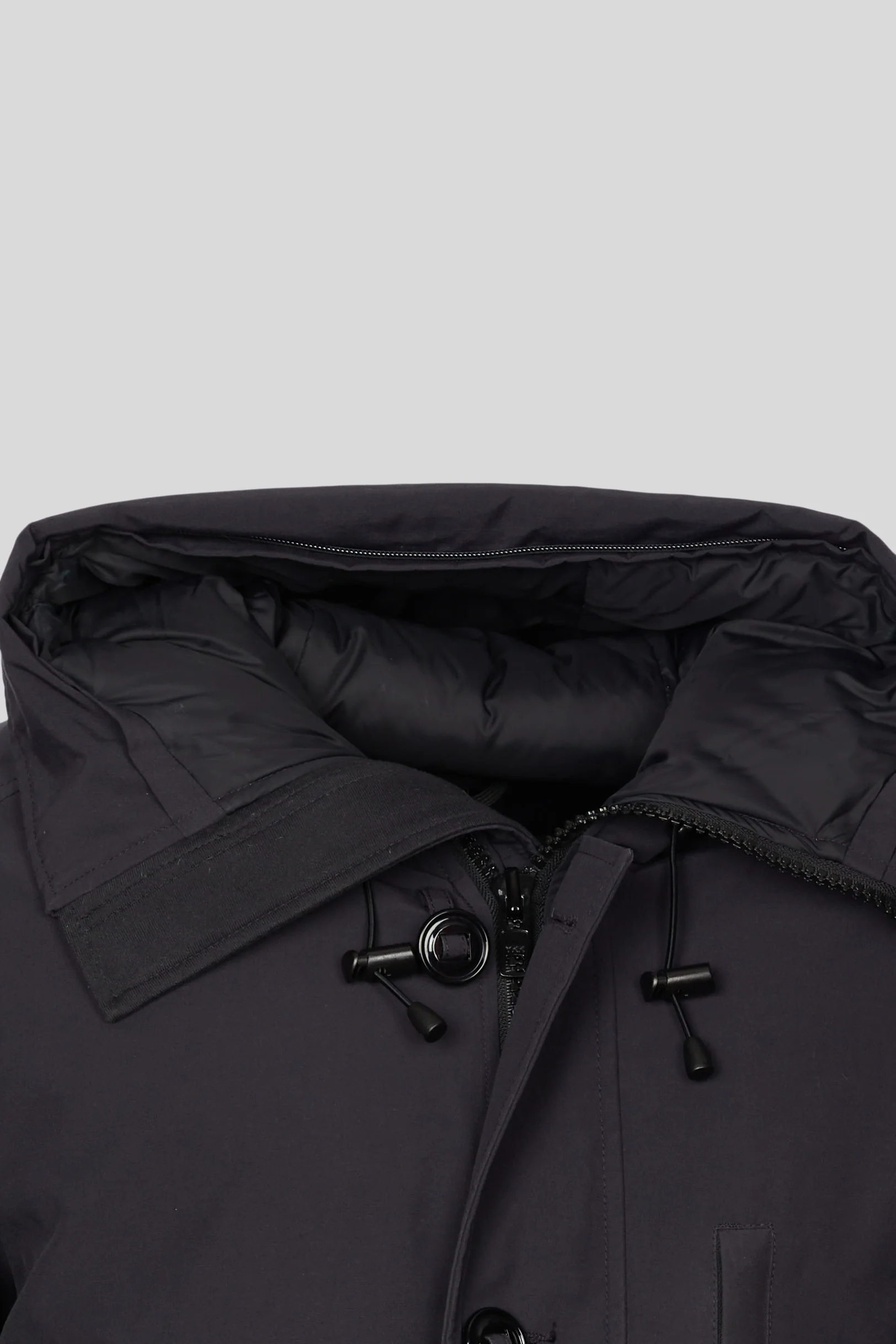 Chateau Parka - Image 3