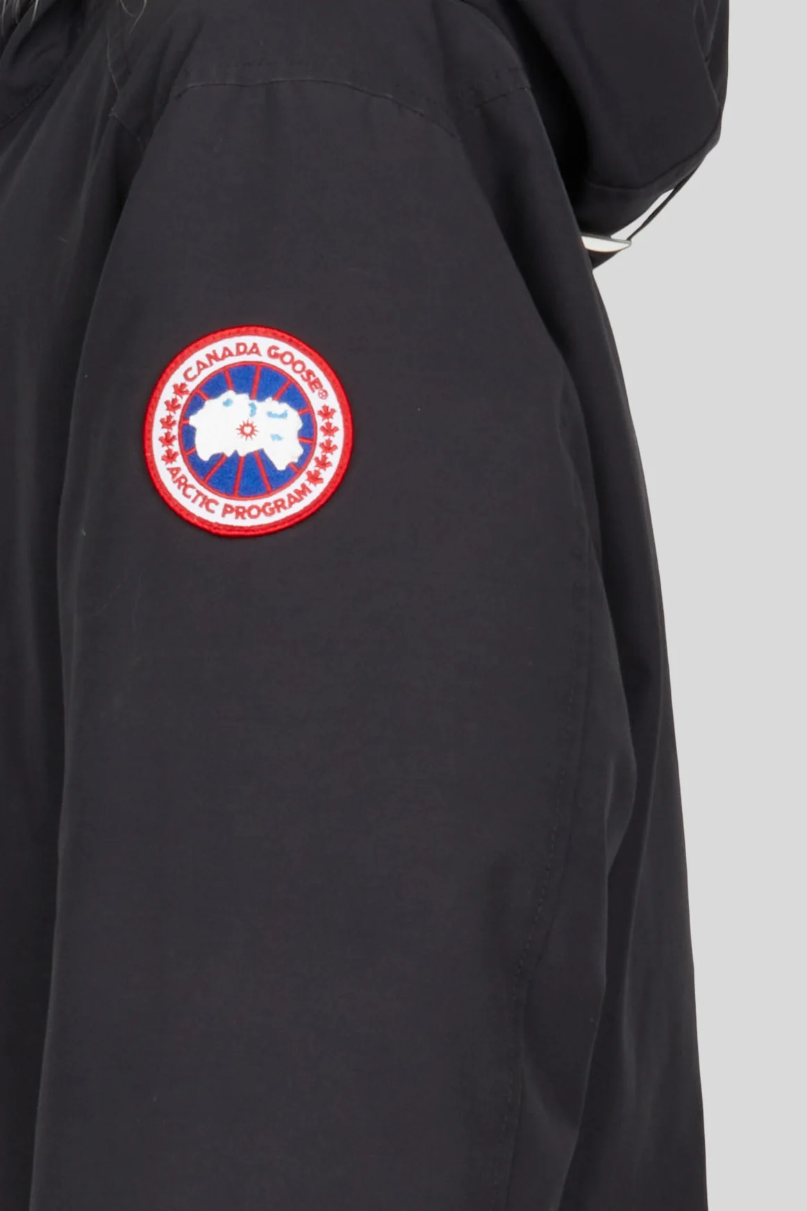 Chateau Parka - Image 4