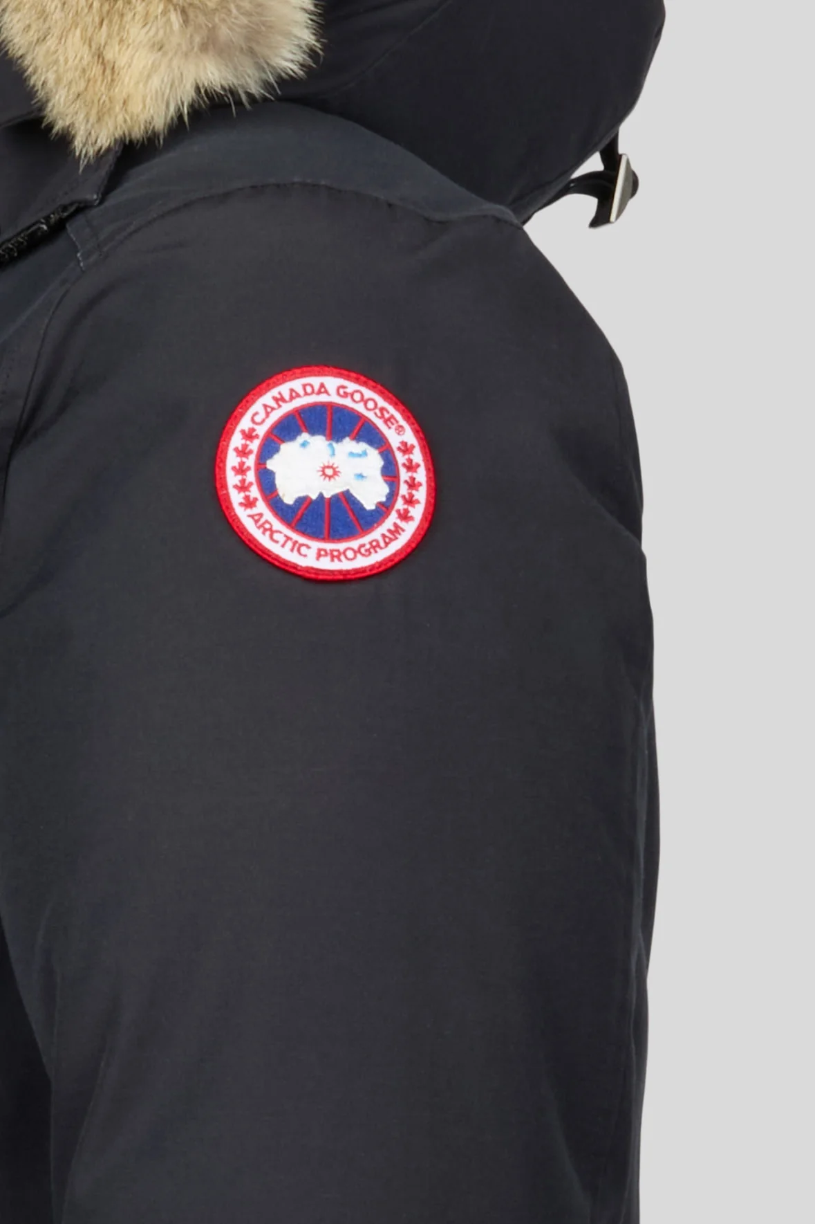 Chateau Parka - Image 4