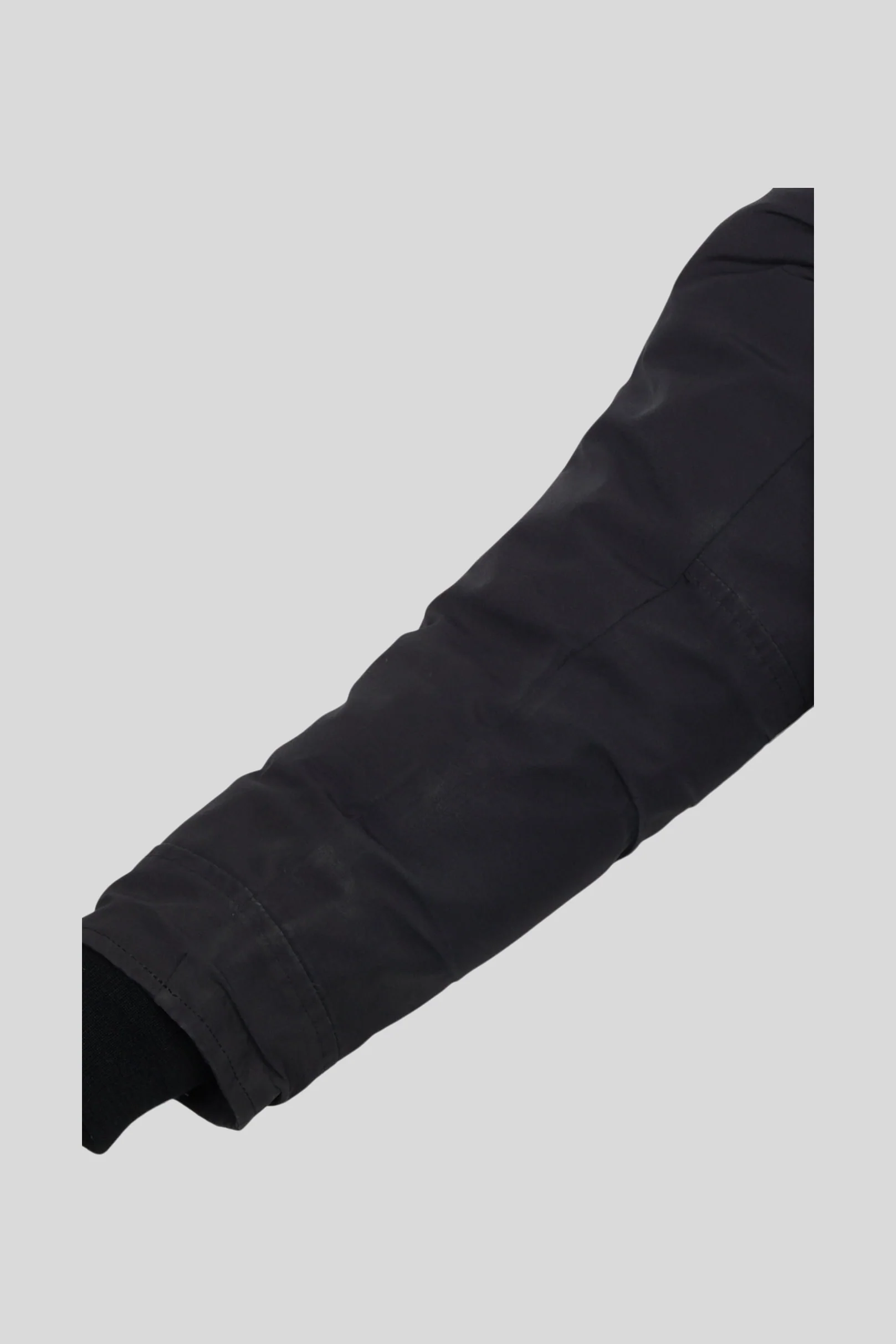 Chateau Parka - Image 4