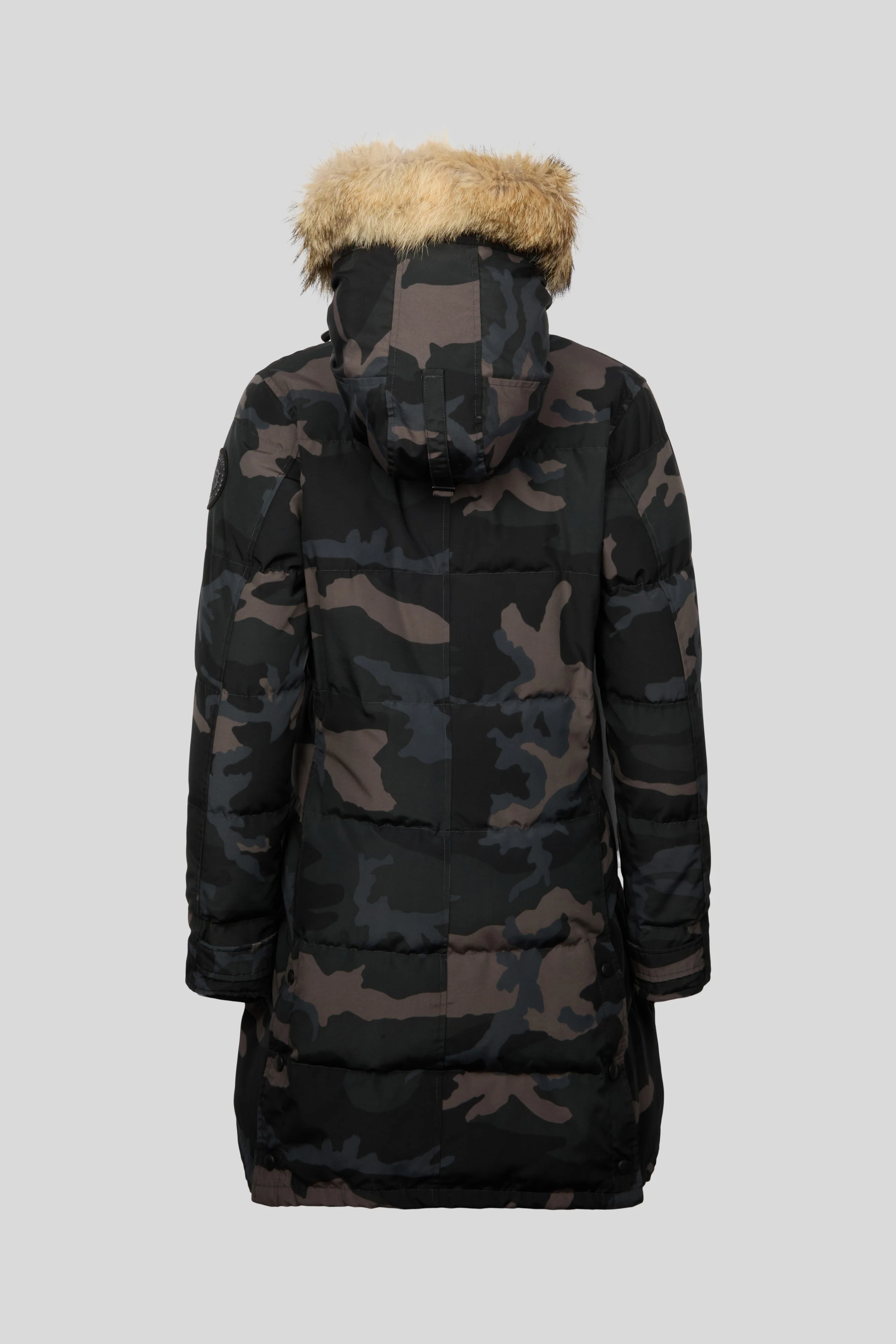 Shelburne Parka Black Label - Image 2