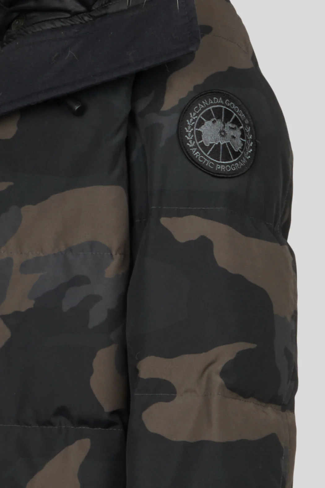 Shelburne Parka Black Label - Image 3