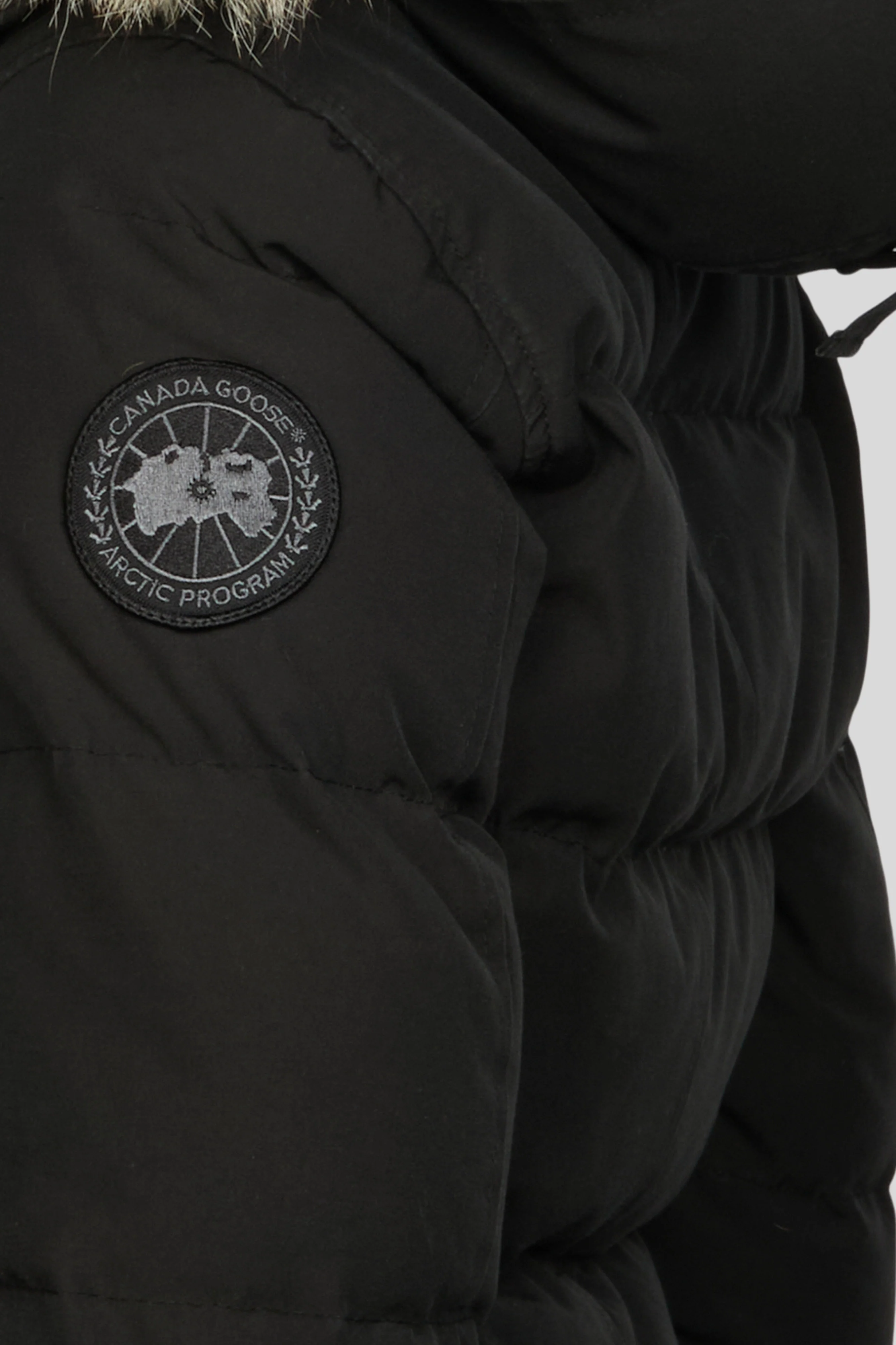 Shelburne Parka Black Label - Image 3