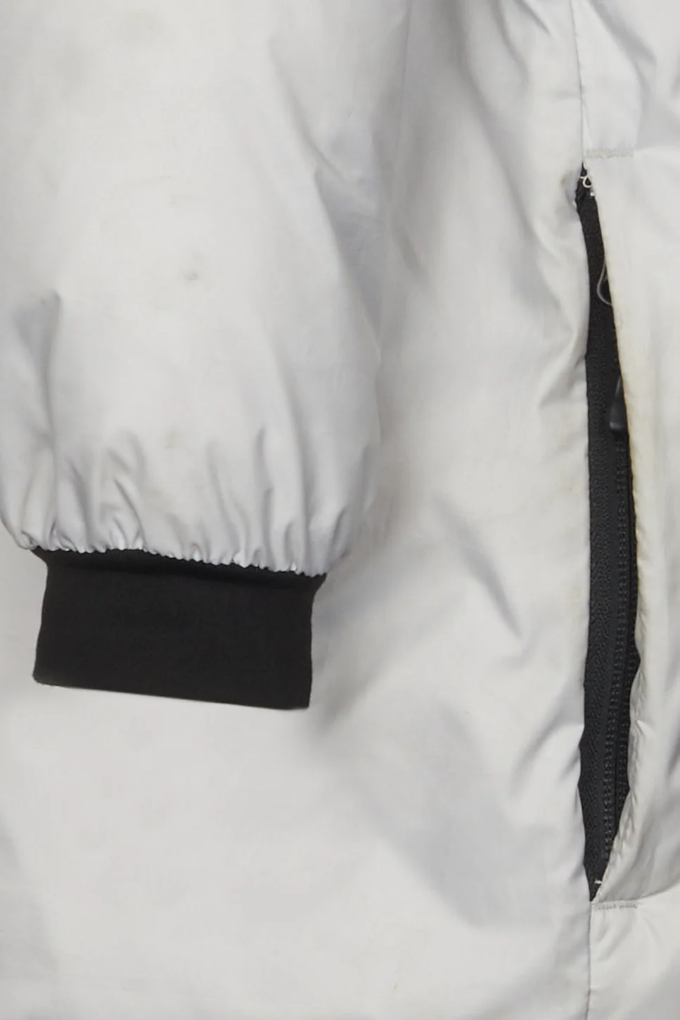 Lodge Hoody Black Label - Image 4
